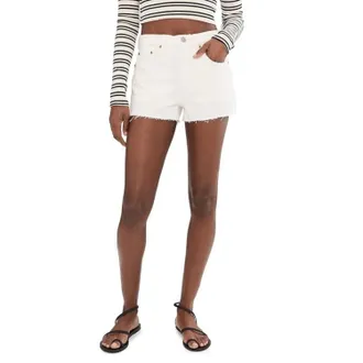 Levi's Premium 501 Shorts Womens Off White Denim Original Fit Raw Hem GBO3868