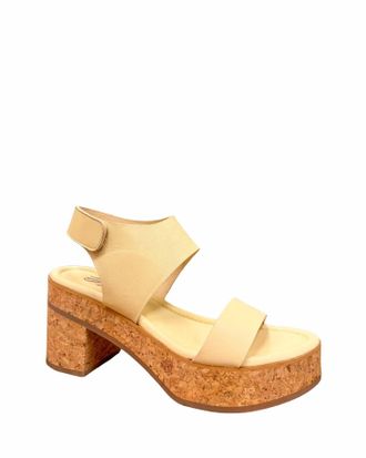 Softwaves Womens Ivette Leather Platform Sandals In Sabbia