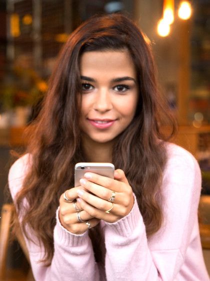 Cómo tener un perfil atractivo en una app de citas, según la ciencia