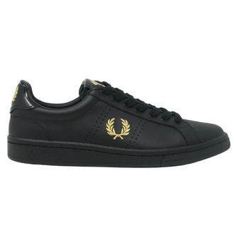 Fred Perry B4290 220 B721 Zwarte leren Tab leren sneakers