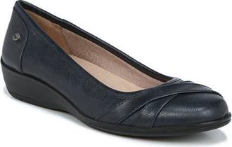 Life Stride Loyal Wedge Flat in Navy at Nordstrom, Size 6.5