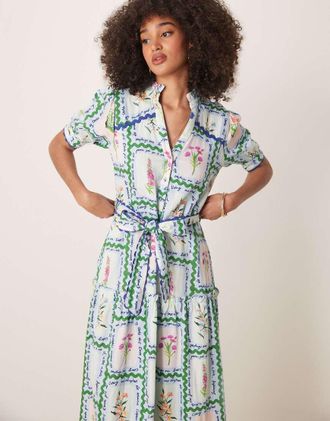 Hope & Ivy Vestito midi con bottoni sul davanti, gonna a balze e allacciatura in vita multicolore-Blu
