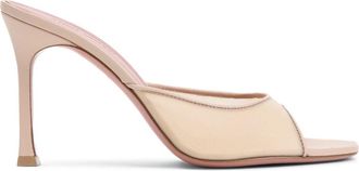 Amina Muaddi Alexa 95mm muiltjes - Beige