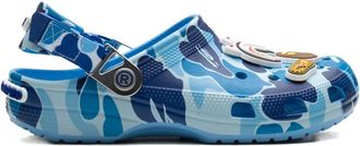 Crocs x A Bathing Ape Clog Blue Camo sneakers - men - Rubber/Rubber/Rubber - 7