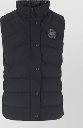 Canada Goose high collar padded coat side pockets