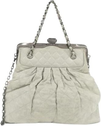 Chanel Pre-owned Handbags, female, Gray, Size: ONE SIZE Pre-owned Vintage Handbag