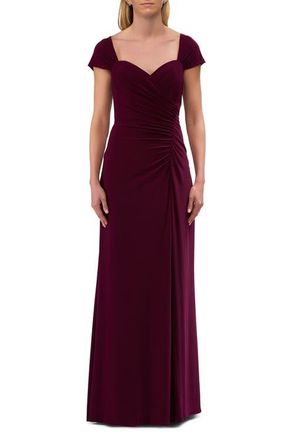 La Femme Jersey Evening Dress with Cap Sleeves and Ruching in Dark Berry at Nordstrom, Size 16
