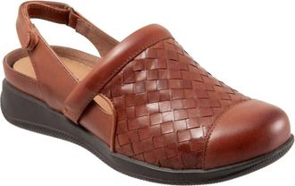 Softwalk Womens Salina Clog In Rust Woven