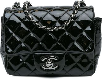 Chanel Pre-owned Womens Classic Flap Quilted Crossbody - Black Leather - One Size