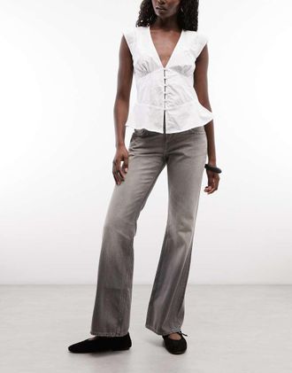 Weekday Nova jeans slim flare a vita bassa lavaggio grigio