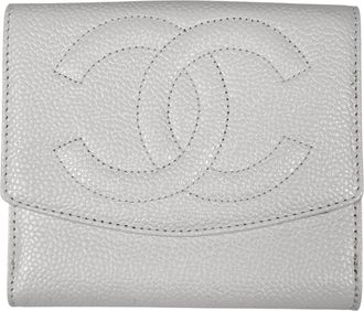 Chanel White Grained Calfskin Wallet (Bi-Fold) (Pre-Owned)