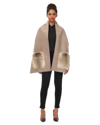 Gorski Wool Stole with Golden Island Fox Pockets