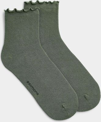 Simons Womens Solid ruffle-trim socks