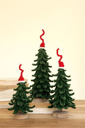 Kalalou Set Of Three Christmas Trees With Hats