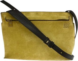 Loewe Pre-owned Cross Body Bags, female, Brown, Size: ONE SIZE Pre-owned Suede Shoulder Bag