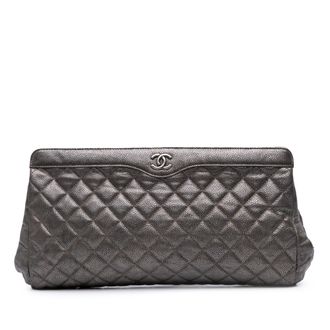 Chanel Gequilted Clutch