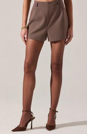 ASTR the Label Gisselle Plaid Shorts in Brown Wine Plaid at Nordstrom Rack, Size X-Small