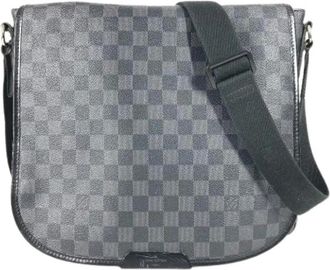 Louis Vuitton Pre-owned Cross Body Bags, female, Black, Size: ONE SIZE Pre-owned Messenger Bag