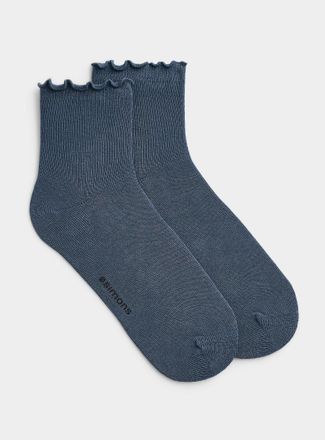 Simons Womens Solid ruffle-trim socks