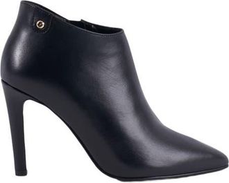 Stinaa.J Ivy Orthopedic Pointed Toe Booties in Black Leather at Nordstrom, Size 40