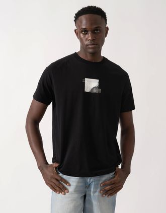 HUGO BOSS Mens BOSS Green Zone Stripe Mens T-Shirt with Decorative Reflective Accents - Black 001 - Size: 40