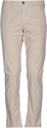 Re-hash PARTES DE ABAJO - Pantalones en YOOX.COM