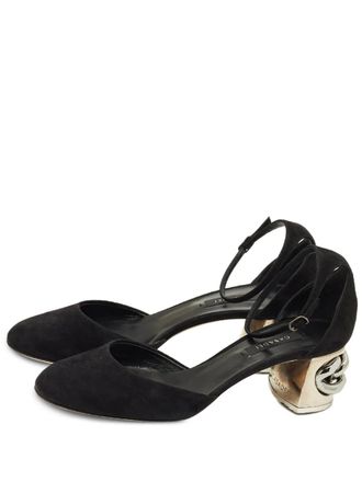 Casadei Pumps verfraaid met ketting - Zwart