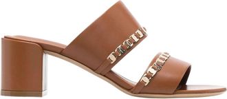 Ferragamo Womens Vara Chain Sandals In Beige-Brown