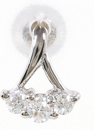 C&A Unbranded (18K) Stud Earrings (Pre-Owned)