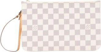 Louis Vuitton Pre-owned Clutches, female, White, Size: ONE SIZE Pre-owned Plastic louis-vuitton-bags