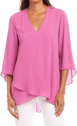Karen Kane Bracelet Sleeve Asymmetric Top In Tulip