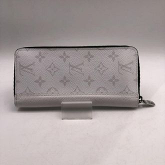 Louis Vuitton White Monogram Eclipse Long Wallet (Bi-Fold) (Pre-Owned)