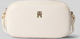 Tommy Hilfiger Umh&auml;ngetasche in Leder-Optik in Offwhite, Gr&ouml;&szlig;e 1