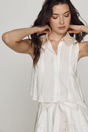 En Saison Pleated Crochet Collar Top
