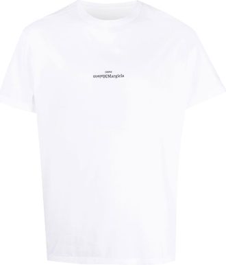 Maison Margiela Baumwoll-T-Shirt mit verzerrtem Logo