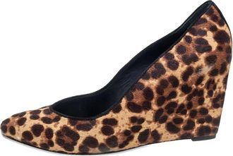 Brian Atwood Pumps in cavallino con zeppa e stampa leopardata 90mm - Marrone