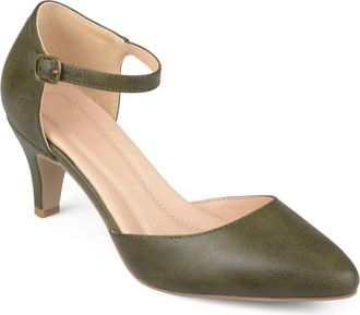Journee Collection Women & apos;s Bettie Medium and Wide Width Pumps