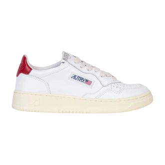 Autry Medalist Low - female - Autry - Sneakers - White - 7 UK - Shoes