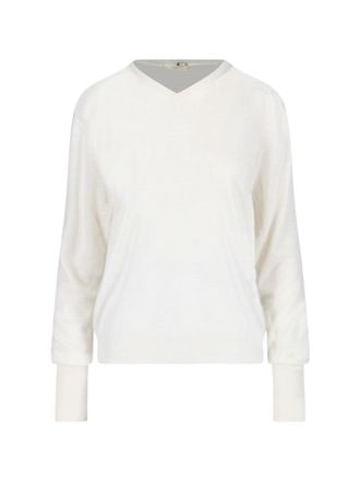 Maryya Minimalist White Sweater With Classic Fit And Round Neckline