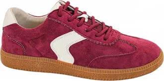 Corkys Footwear Womens Spoiler Alert Sneaker In Wine