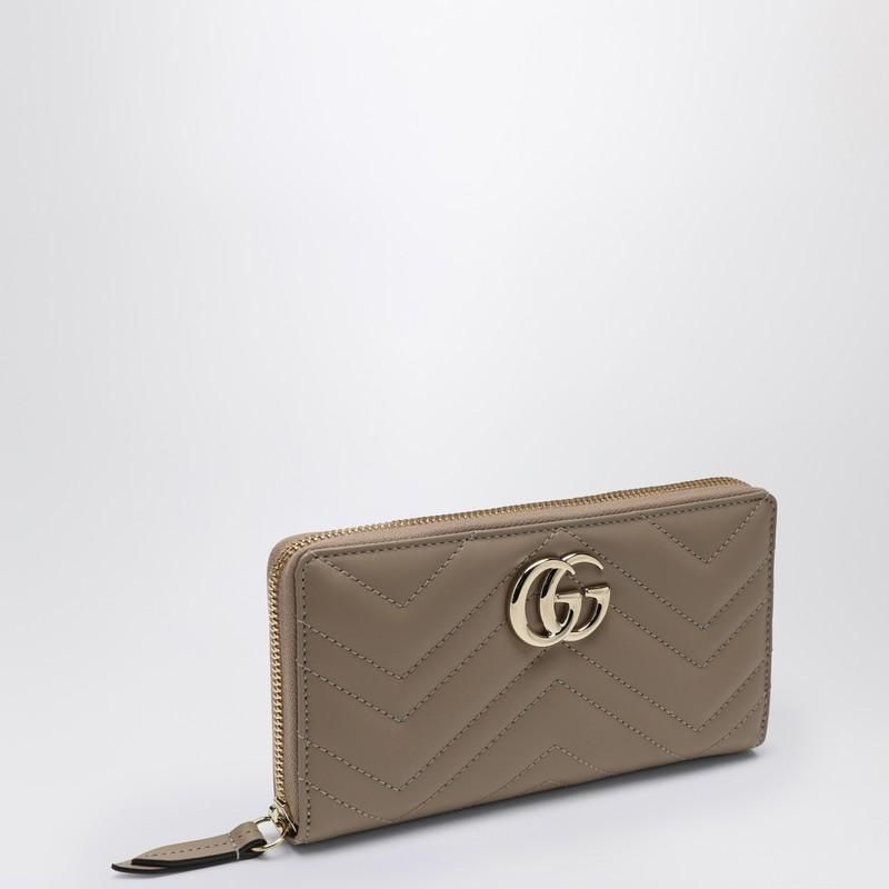 Women's Gucci Wallets − Sale: up to −30% | Stylight