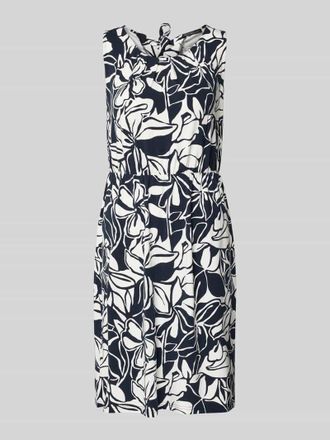 Betty Barclay Knielanges Kleid aus Viskose-Mix mit Rundhalsausschnitt in Marine, Gr&ouml;&szlig;e 36