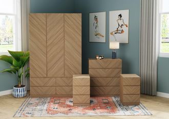 GFW Catania 4 Piece Bedroom Set in Light Oak