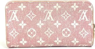 Louis Vuitton Pre-owned Wallets, female, Pink, Size: ONE SIZE Pre-owned Printed Zip Around Wallet