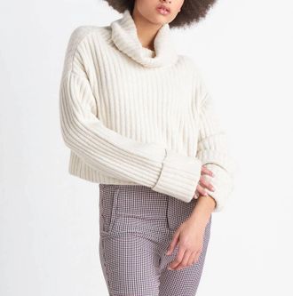 Dex Clothing Turtle Neck Sweater In Oatmeal