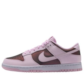 Nike (WMNS) Nike Dunk Low SE Pink Foam Iridescent IR5590-600
