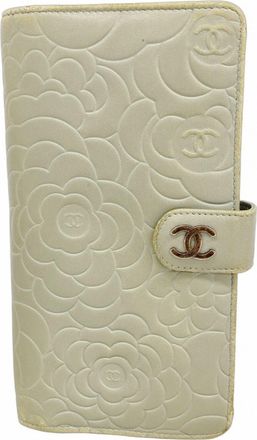 Chanel Gray Leather Long Wallet (Bi-Fold) (Pre-Owned)