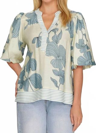 She + Sky Bubble Sleeve Blouse In Light Blue