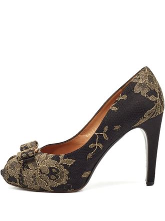 Ferragamo Pumps a fiori - Nero