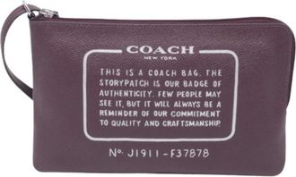 Coach Pre-owned Clutches, female, Purple, Size: ONE SIZE Pre-owned Leather Clutch